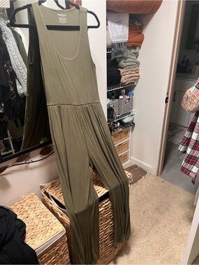 Imbodhi Sleeveless Olive Hana Jumpsuit